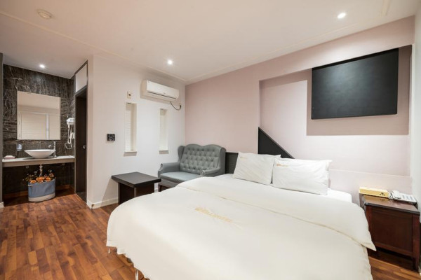 Busan Songjeong Bay Hotel