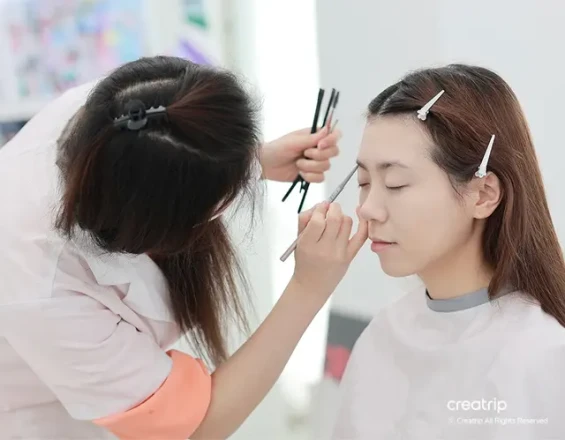 Professional K-Beauty Makeup, Hair & Makeup LessonㅣColor Signal