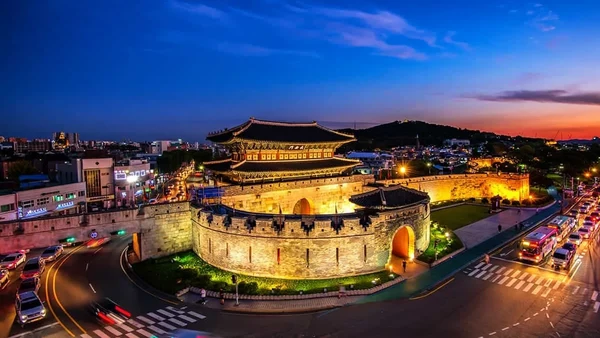 京畿一日游外国游客专线 – 水原华城与韩国民俗村