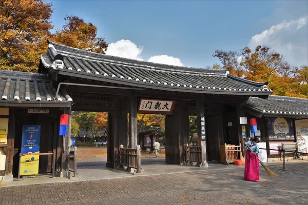 京畿一日游外国游客专线 – 水原华城与韩国民俗村