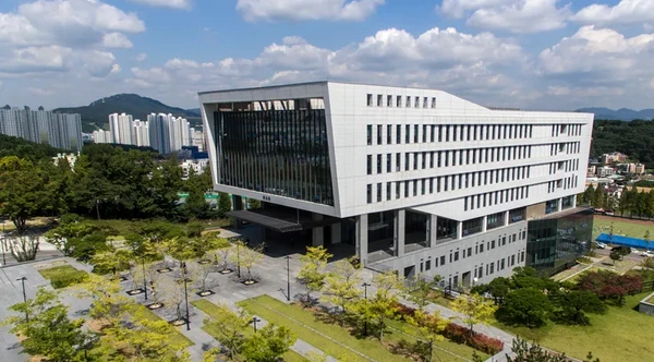 Myongji University Korean Language Institute