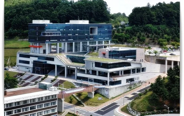 Korea National University of Transportation