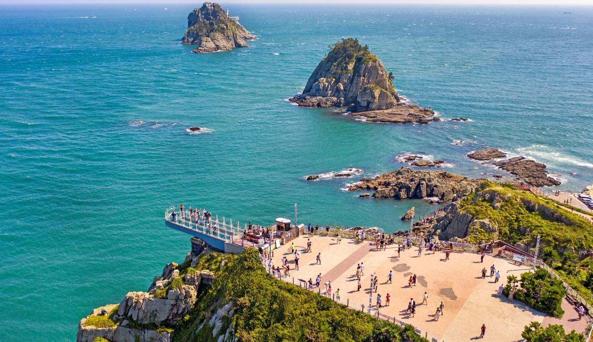 Korea East Coast 3-Day Tour (Yangyang · Samcheok · Busan) – Seoul Departure