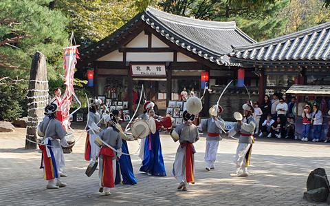 Korea Influencer 4D 3N Tour – Seoul 2 Nights & Nami Island + Ski Resort 1 Night (Ski Lesson & Rental Included) (No Shopping / No Option / No Tip)